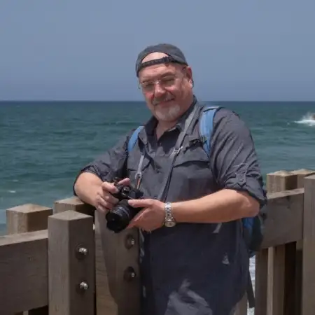 Mark, 67רחובות 