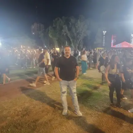 moshe, 67רחובות 