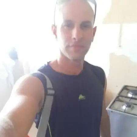 צח, 46חולון 