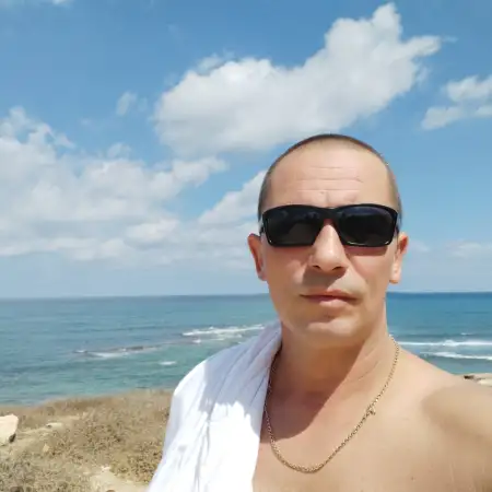 Sergey, 50בת ים 