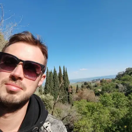 Igor, 37צפת 