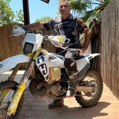 Yuval, 54פתח תקווה 
