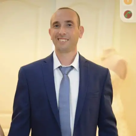 גיא, 41ראש העין 