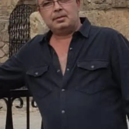 איגור, 55בת ים 