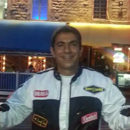 Yigal, 57 קריית אונו