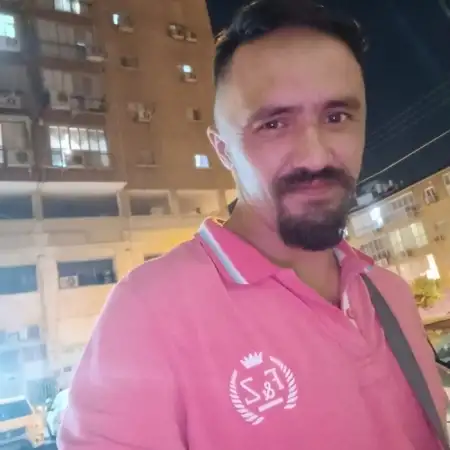 Pavel, 44רחובות 