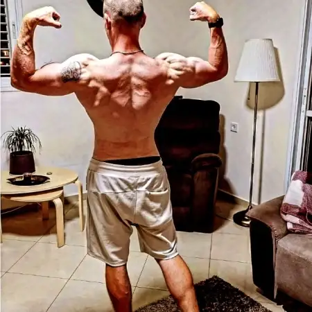 Alon, 31פתח תקווה