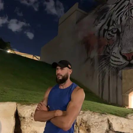 Vlad, 32רוסיה 