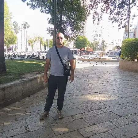 Sergey, 36בת ים 