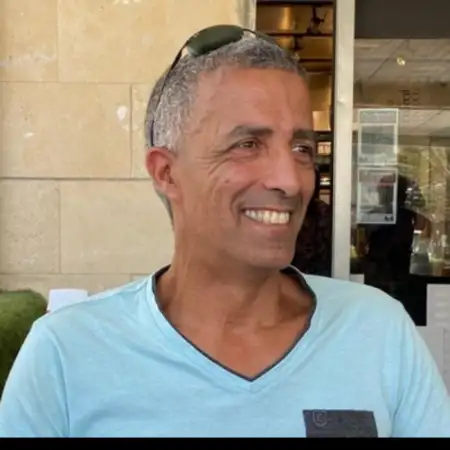 ארז, 52ראשון לציון