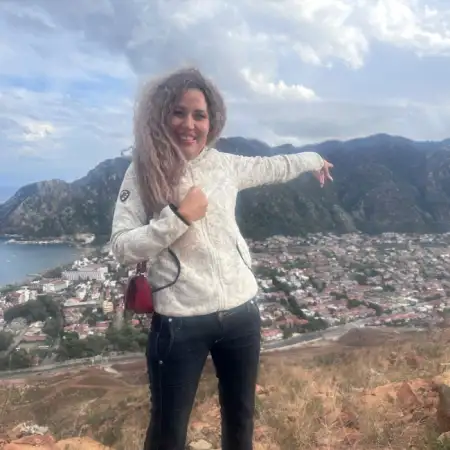 Nadya, 44תל אביב 
