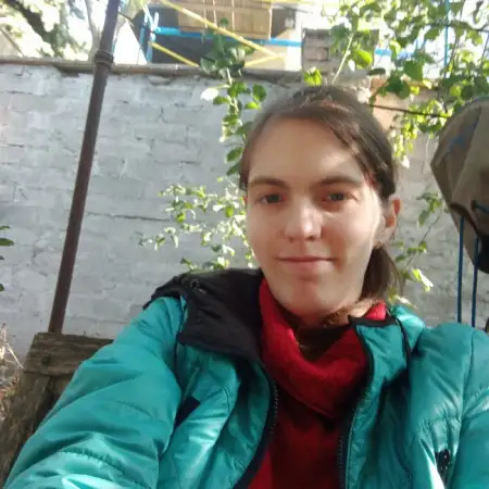 יוליה, 32אוקראינה 
