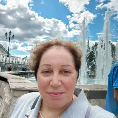 Esti, 55רוסיה 