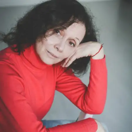 Alla, 58רוסיה 