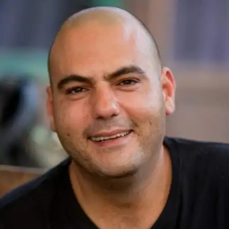 עופר, 51 קריית ביאליק