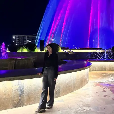 אלינה, 30רוסיה 