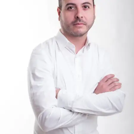 יוסי, 38קריית אונו 
