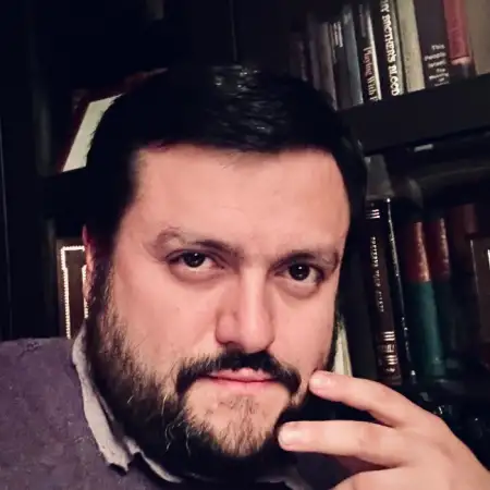 Vladislav, 37ארה