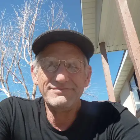 Michael, 57ארה