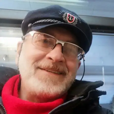 Evgeniy, 66 רוסיה