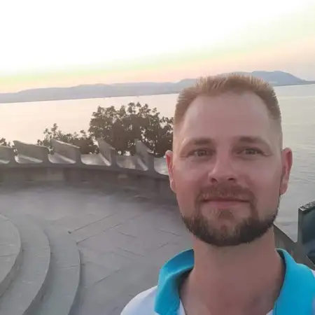 Denis, 38רוסיה 