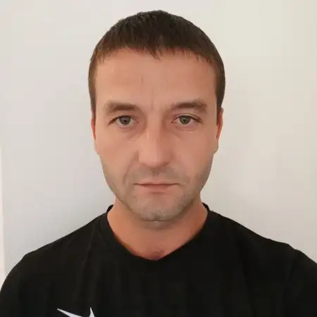 Radu, 34פתח תקווה 
