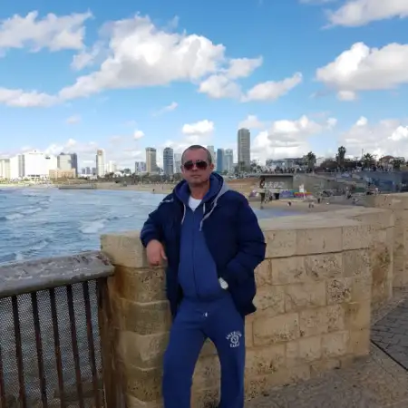 Vitaliy, 52קריית ים 