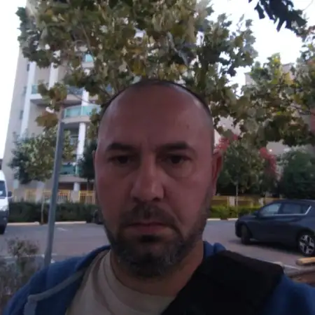 Valentin, 39פתח תקווה 