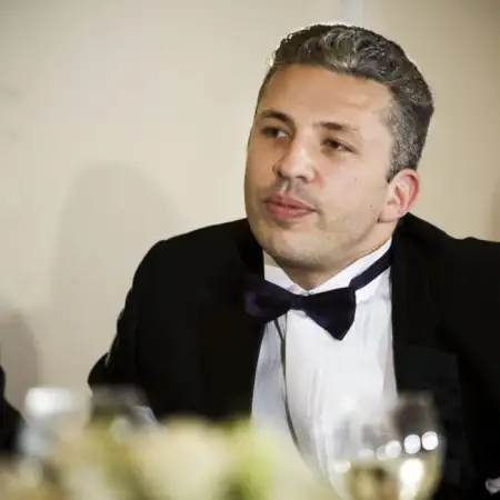 Yechezkel, 50אוסטרליה 