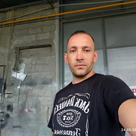 Andrey, 36ירושלים 
