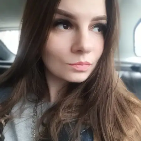 Ana, 31רוסיה 