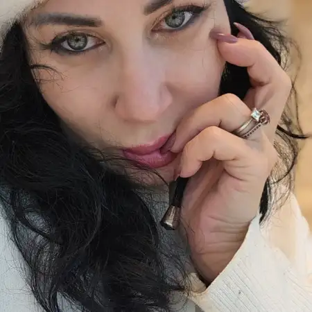 Yuli, 54חולון 
