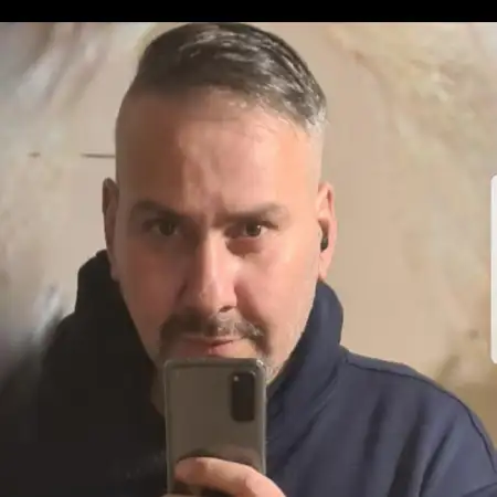 Nikola, 44ג