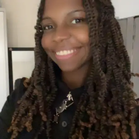 Seraphina, 26ארה