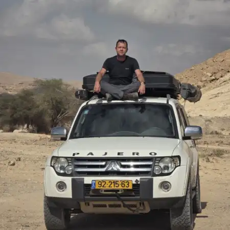 Ilya, 40חיפה 