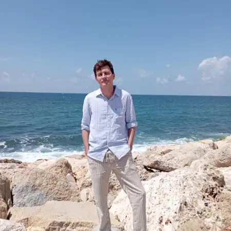 Viktor, 37תל אביב 