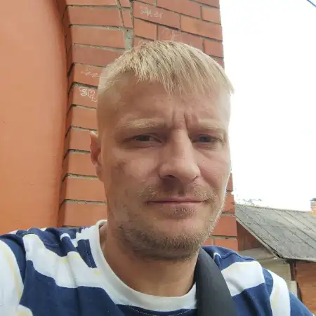 Aleksejs, 39פתח תקווה 
