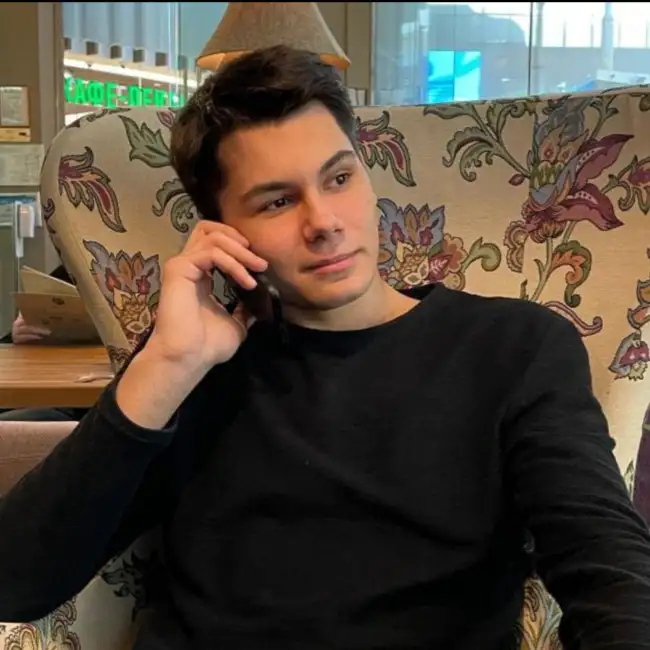 Aleksandr, 22, רוסיה - טובי אינלאב
