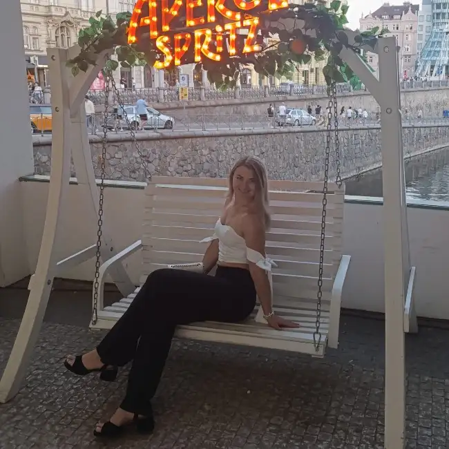 Ievgeniia, 38, צ