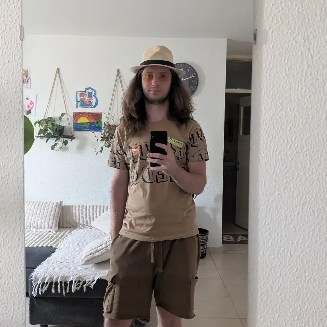 Radomir, 21, רוסיה - טובי אינלאב