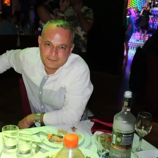 Aleksander, 41, תל אביב - טובי אינלאב