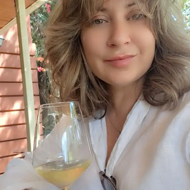 ינה, 44, חיפה - טובי אינלאב