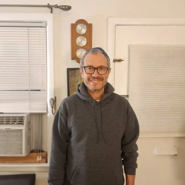 Simon, 66, ארה