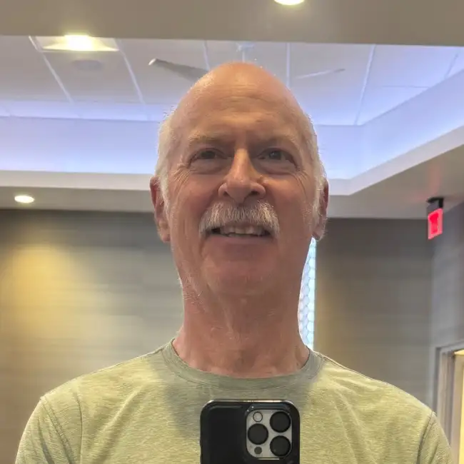 Gary, 64, ארה