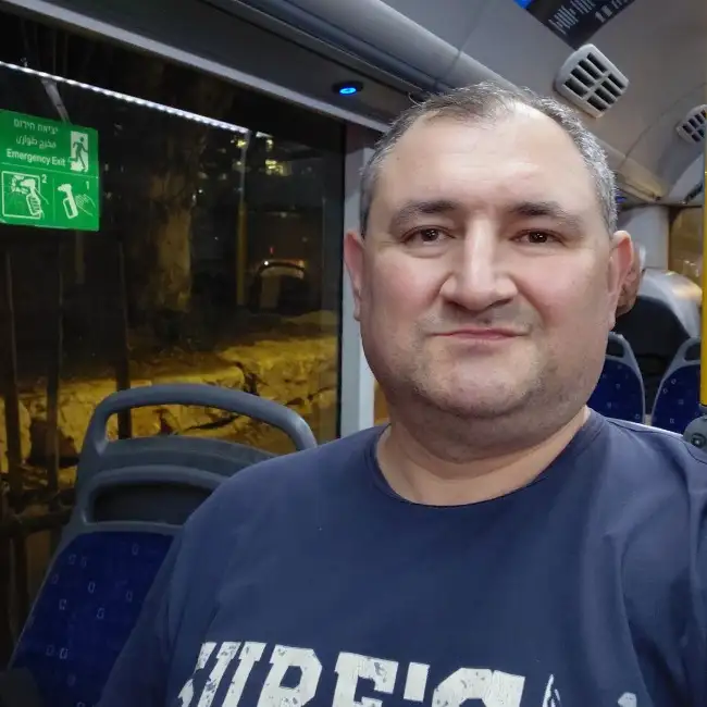 Boris, 49