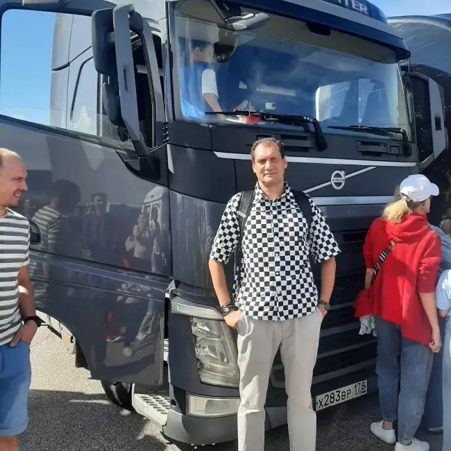 Max, 49