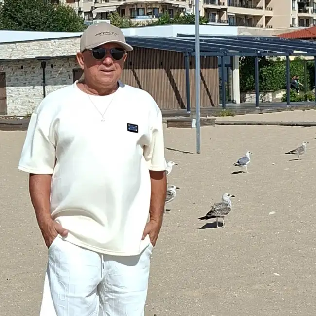 ששון · 60 ·           