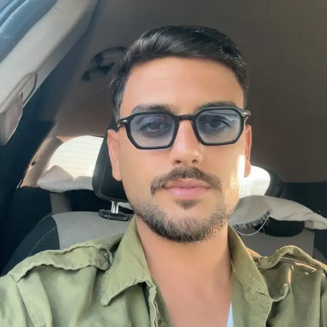 ליאב