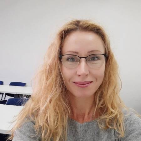 Iren,  בת  46  תל אביב  רוצה להכיר באתר הכרויות של רוסים  