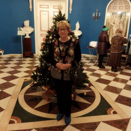 larisa,  בת  68  רוּסִיָה,   באתר הכרויות עם רוסיות רוצה למצוא    